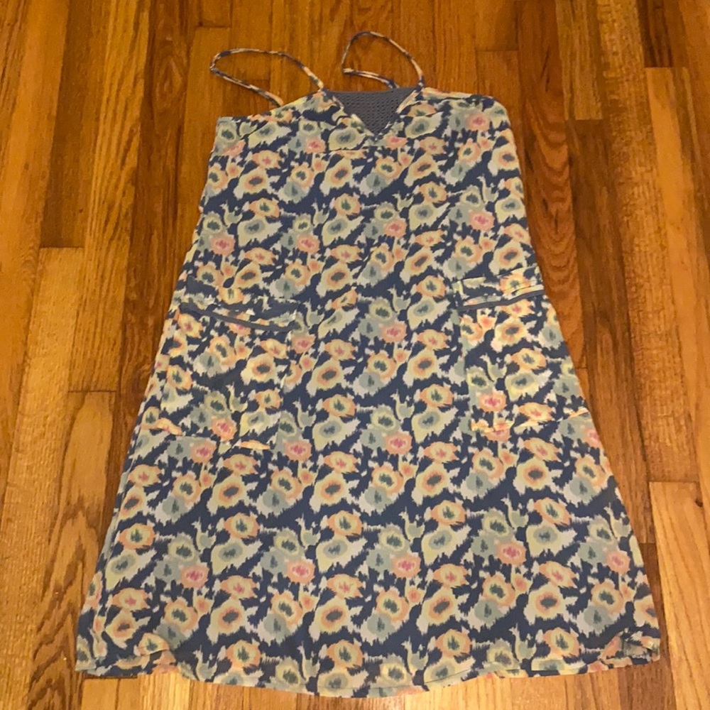 Floral mini